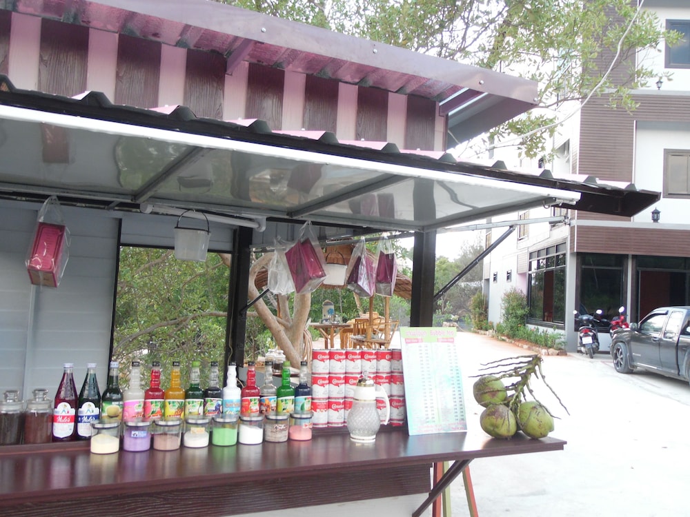 Phutubkaek View House photo3