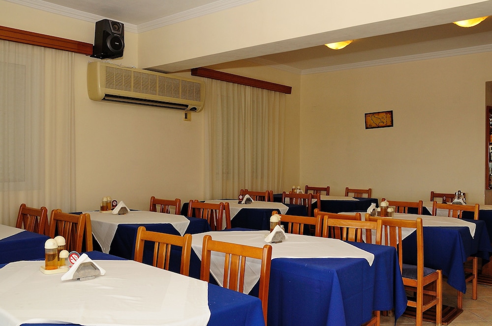 Andreolas Beach Hotel 19/33