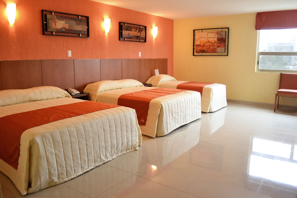 Hostalia Hotel Expo And Business Class 27/60