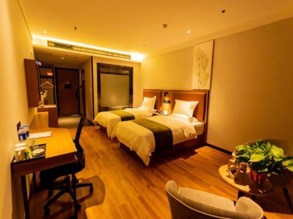 GreenTree Inn Datong High-speed Railway Station Wanda Plaza Fangte Express Hotel 20/48