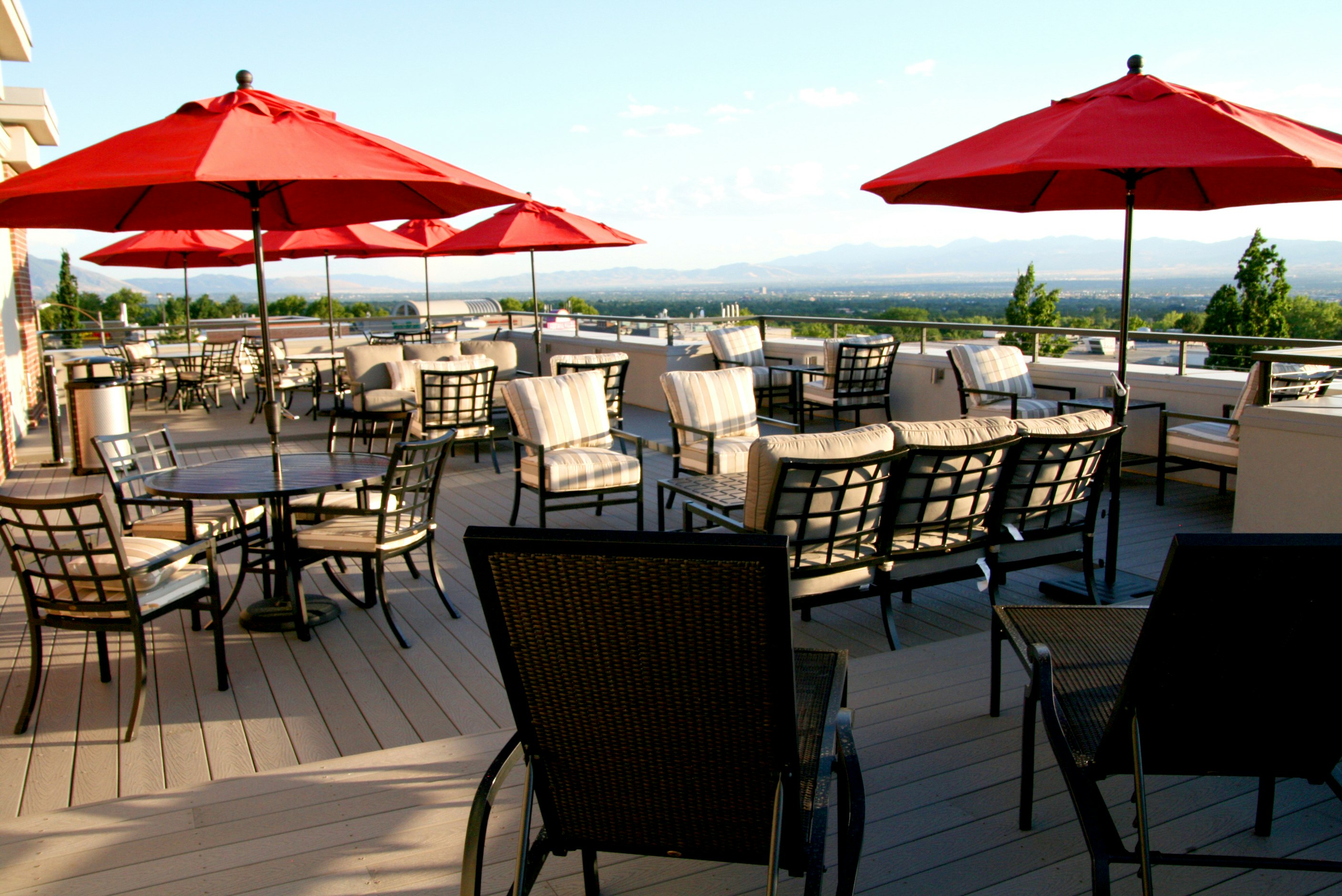 Hampton Inn and Suites Salt Lake City / Univ Foothill Dr UT 55/69