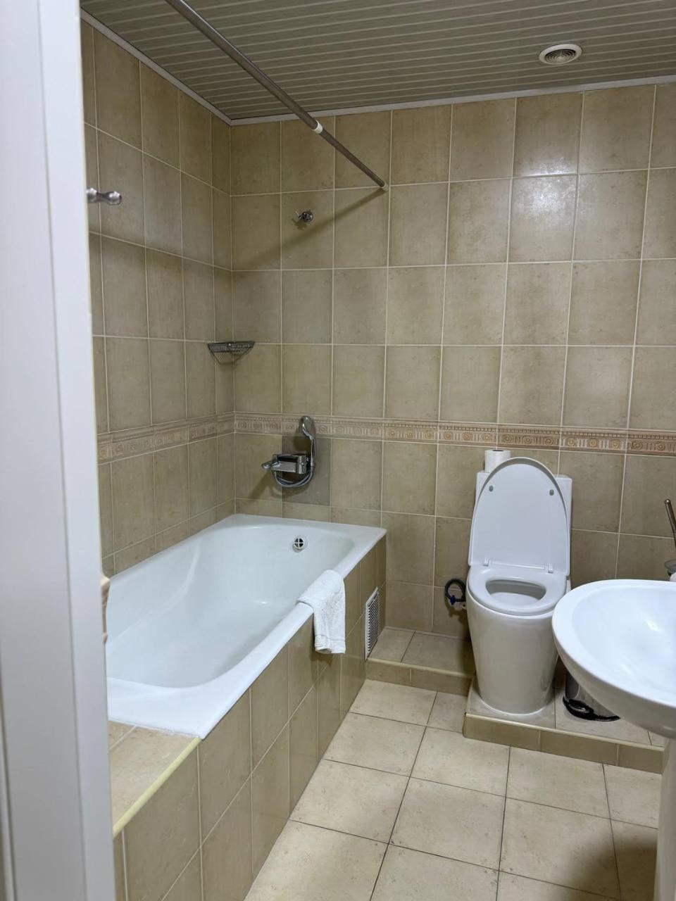 Arba Hotel 48/50