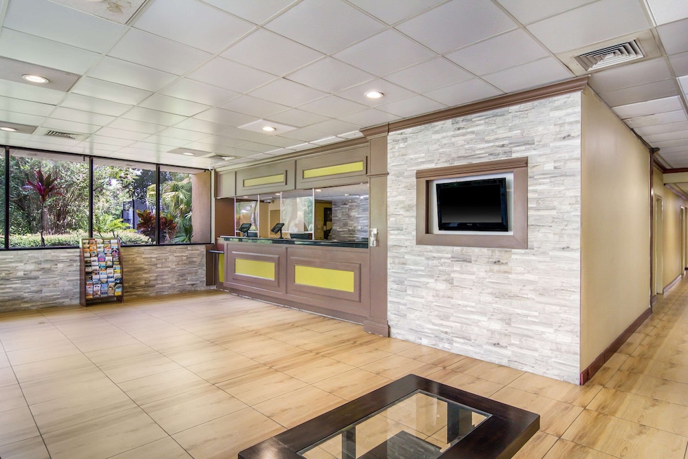 Stayable Suites Jacksonville West 14/45