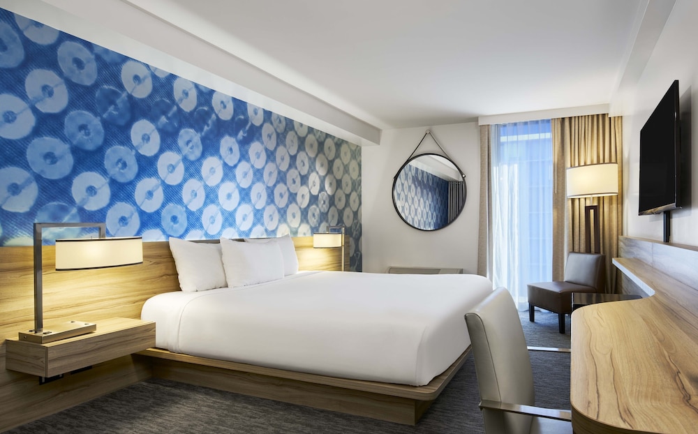 The LINQ Hotel & Casino - A Caesars Rewards Destination 14/54