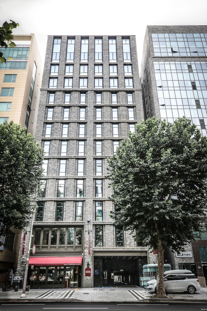 Hotel Crescendo Seoul in SEOUL