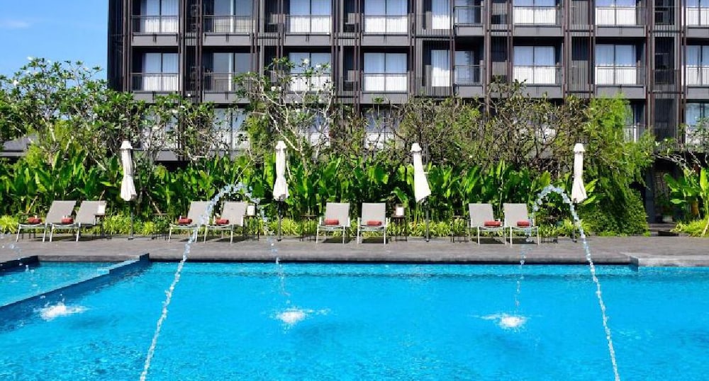 Marine Beach Hotel Pattaya 1/40