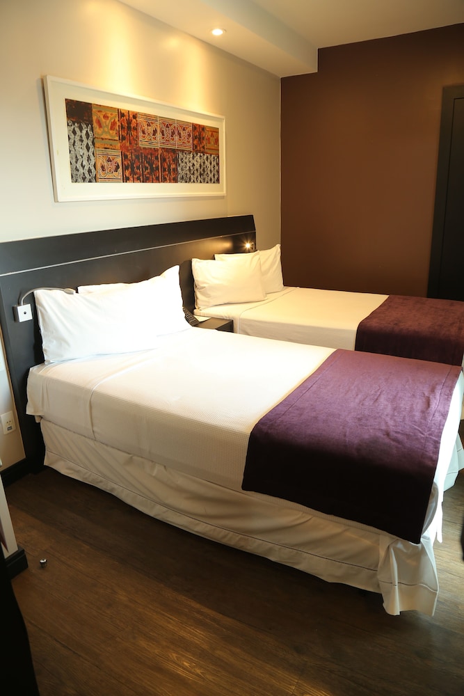 San Diego Suites Ipatinga 27/75