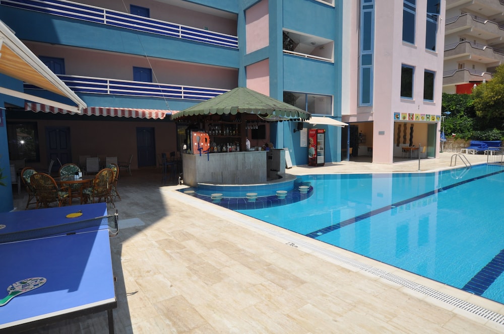 Happy Apart Hotel 36/40