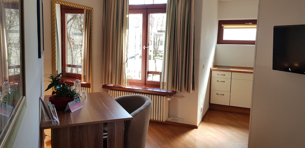 Central Hotel Apart Munchen 48/60