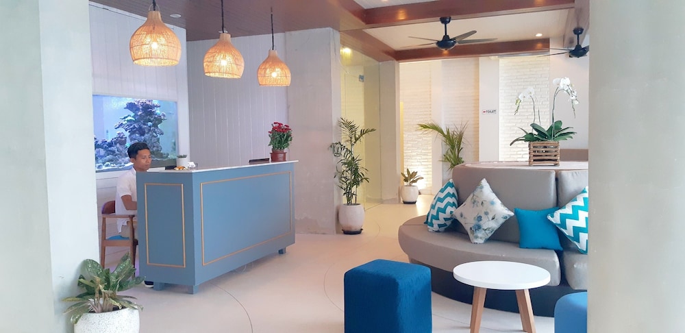 The Beach House Resort 4/70
