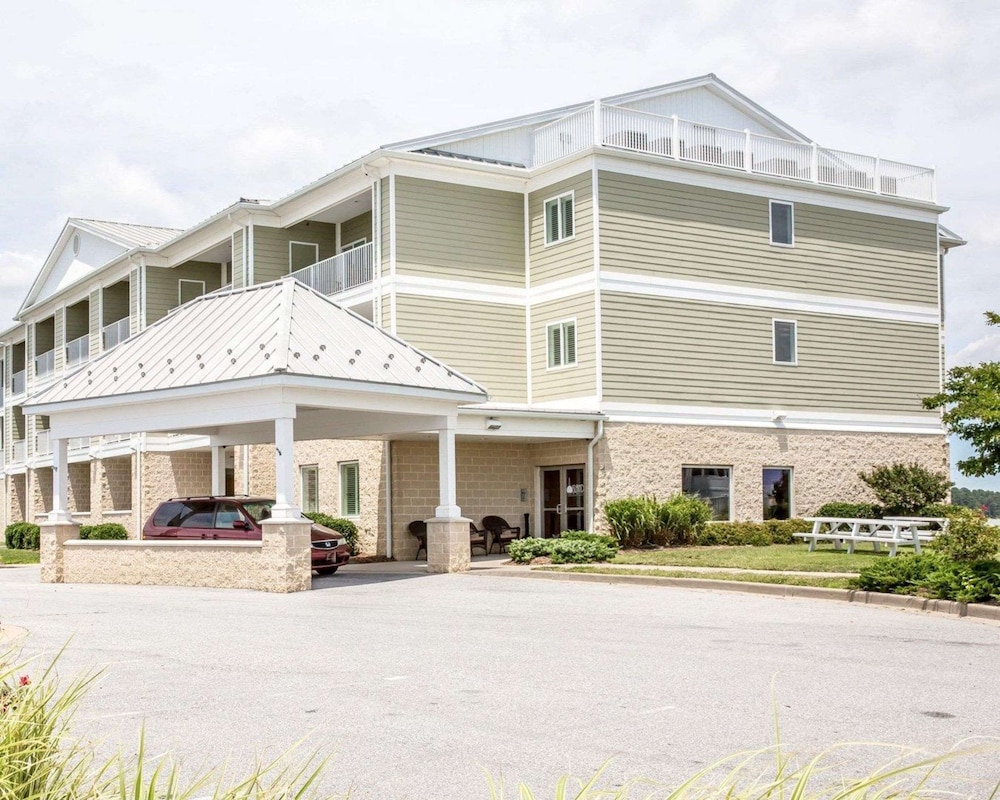 Island Inn and Suites, Ascend Hotel Collection 5/35