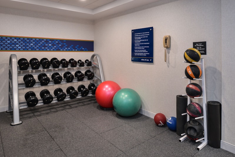 Hampton Inn Suites Denver Speer Boulevard 24/42