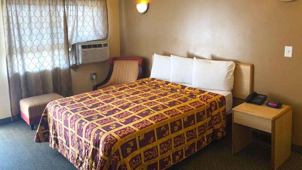 غرفة ديلوكس بسرير مزدوج، M Star Hotel Mansfield 2/4