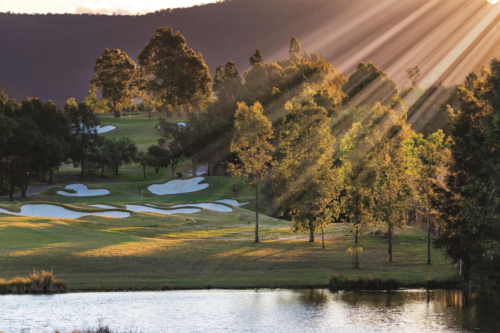 Avani Cypress Lakes Resort 48/50