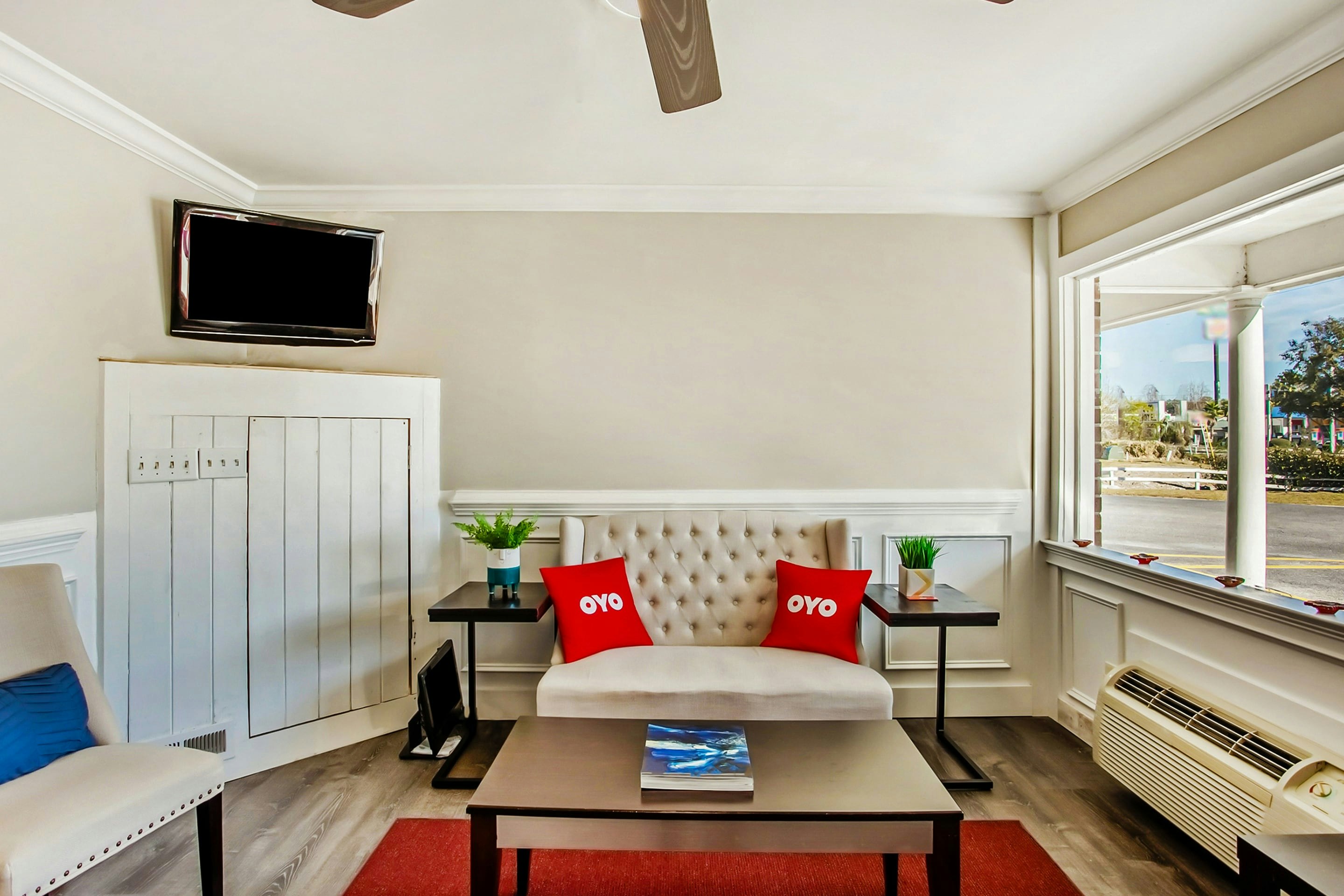 OYO Hotel Ridgeland East 23/36