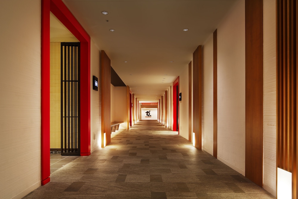 Rihga Royal Hotel Kyoto 66/70
