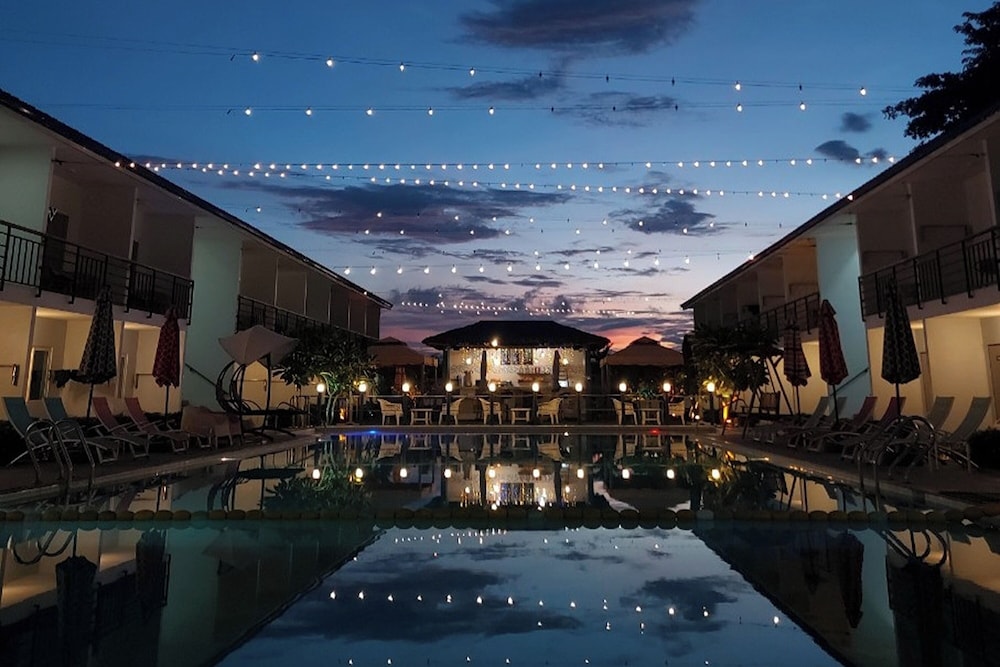 Casa Blu Hotel & Resort by ZUZU 56/61