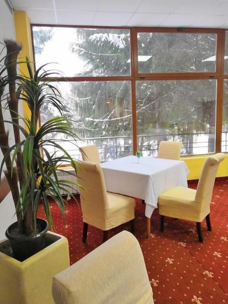 Edelweiss Borovets 27/31