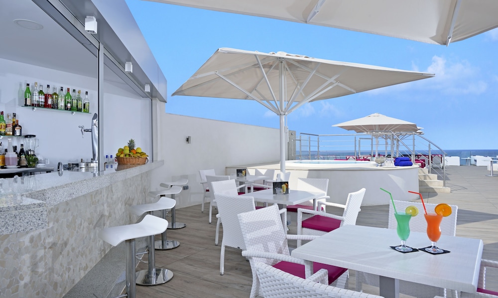Hotel Hispania 38/51