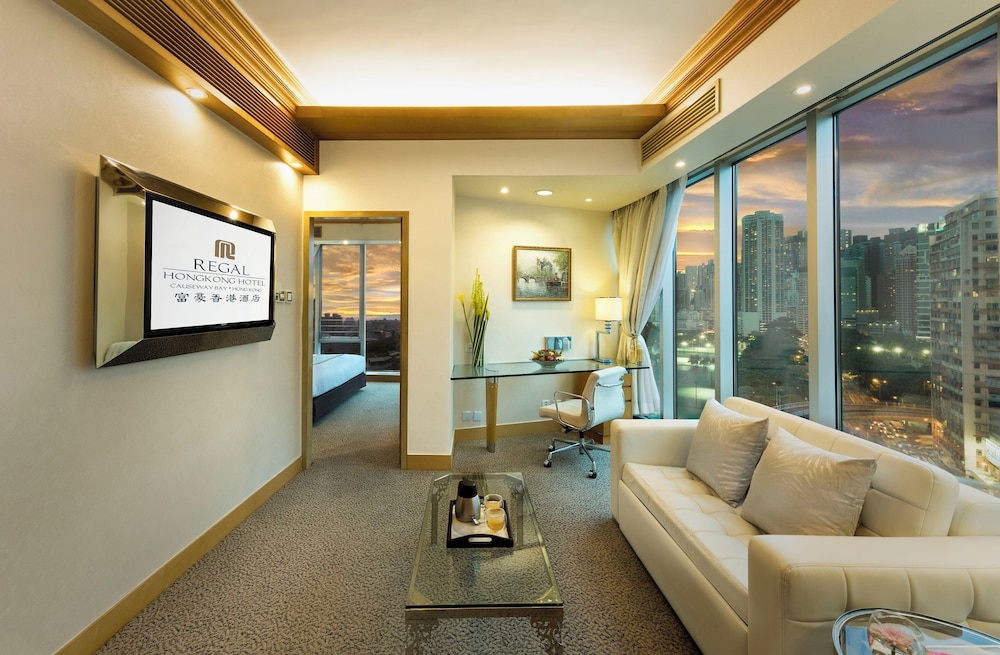Regal Hong Kong Hotel 53/74