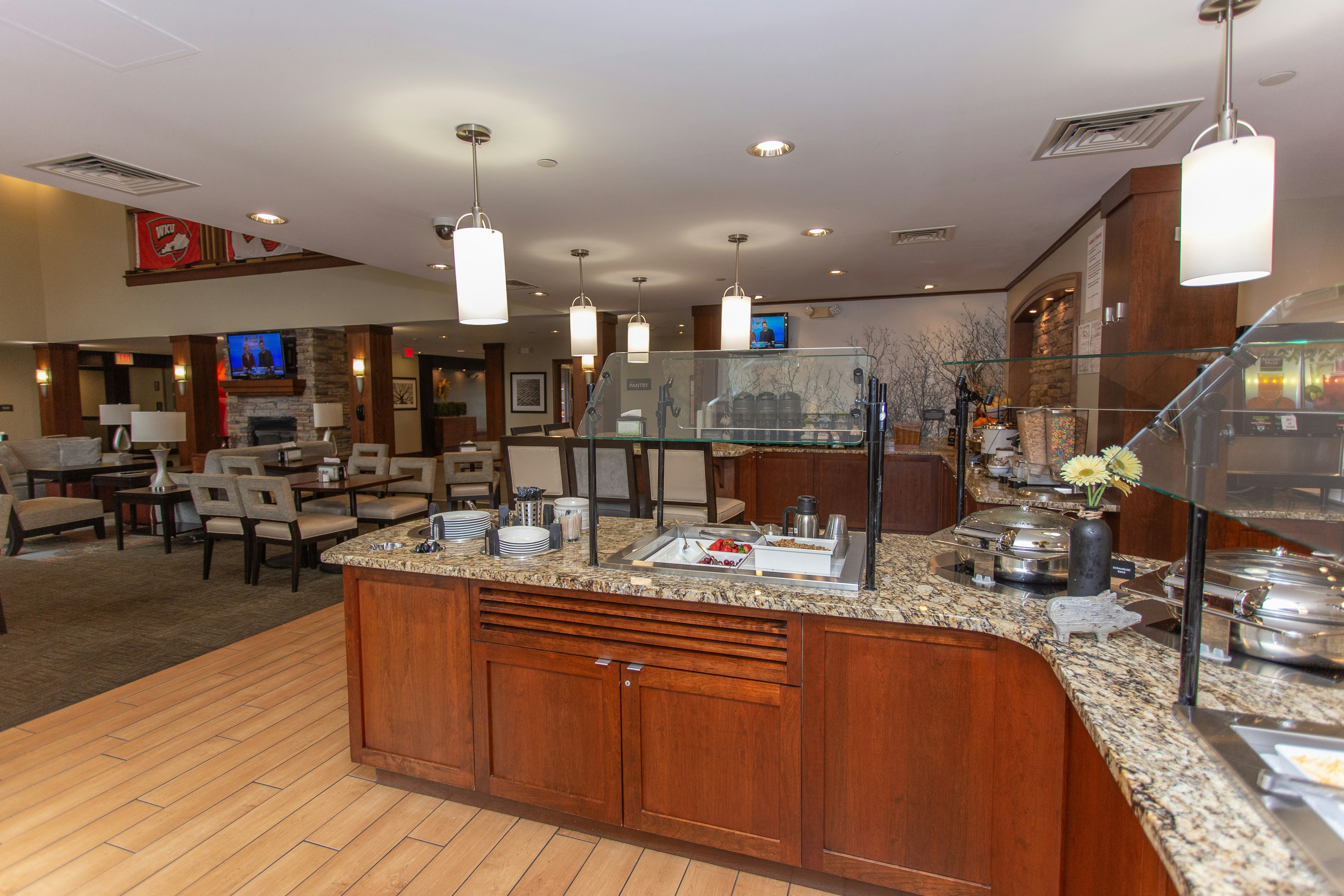 STAYBRIDGE SUITES BOWLING GREEN 42/68