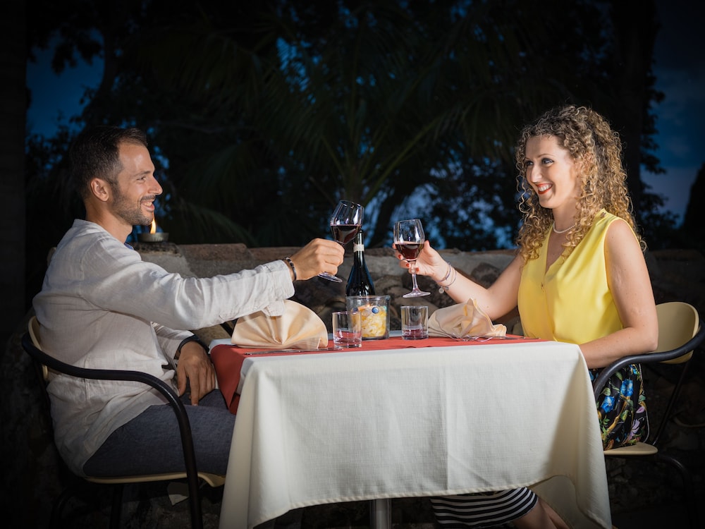 Hotel Ariston and Palazzo Santa Caterina 38/50
