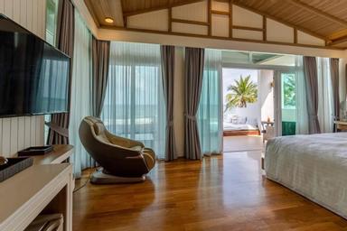 Suite, Beach Front, Hot Tub