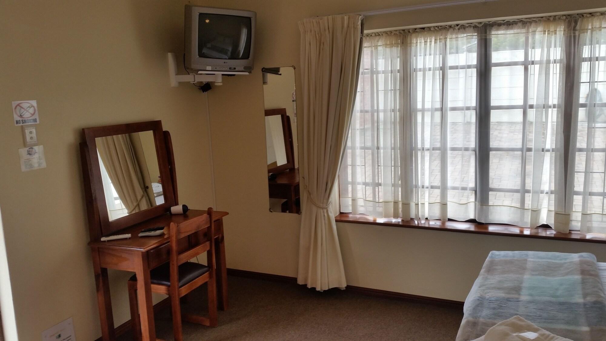 Green Pastures Bed and Breakfast 36/44