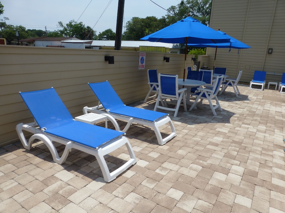 The Flagler Inn 56/69