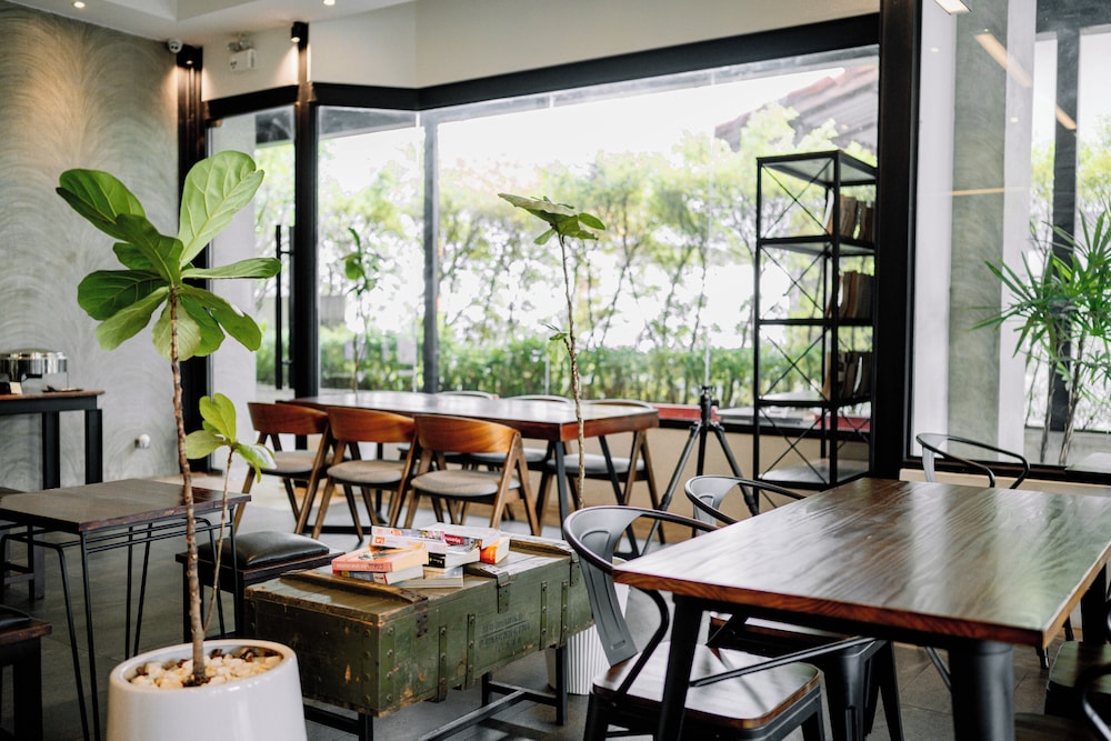 S2 Modern Boutique Hotel 39/50