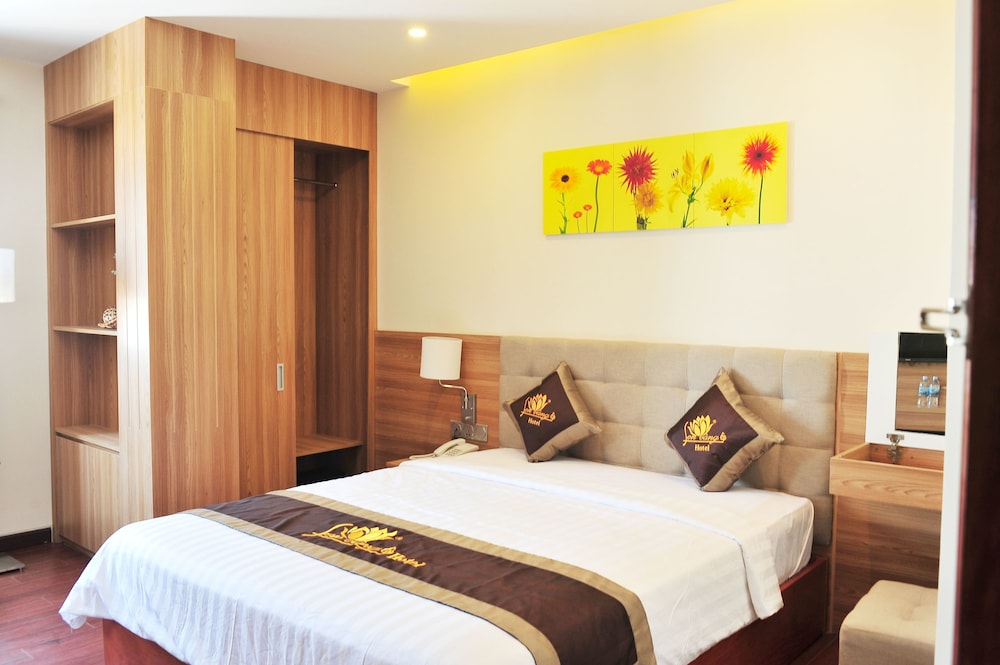Sen Vang Luxury Hotel 20/50