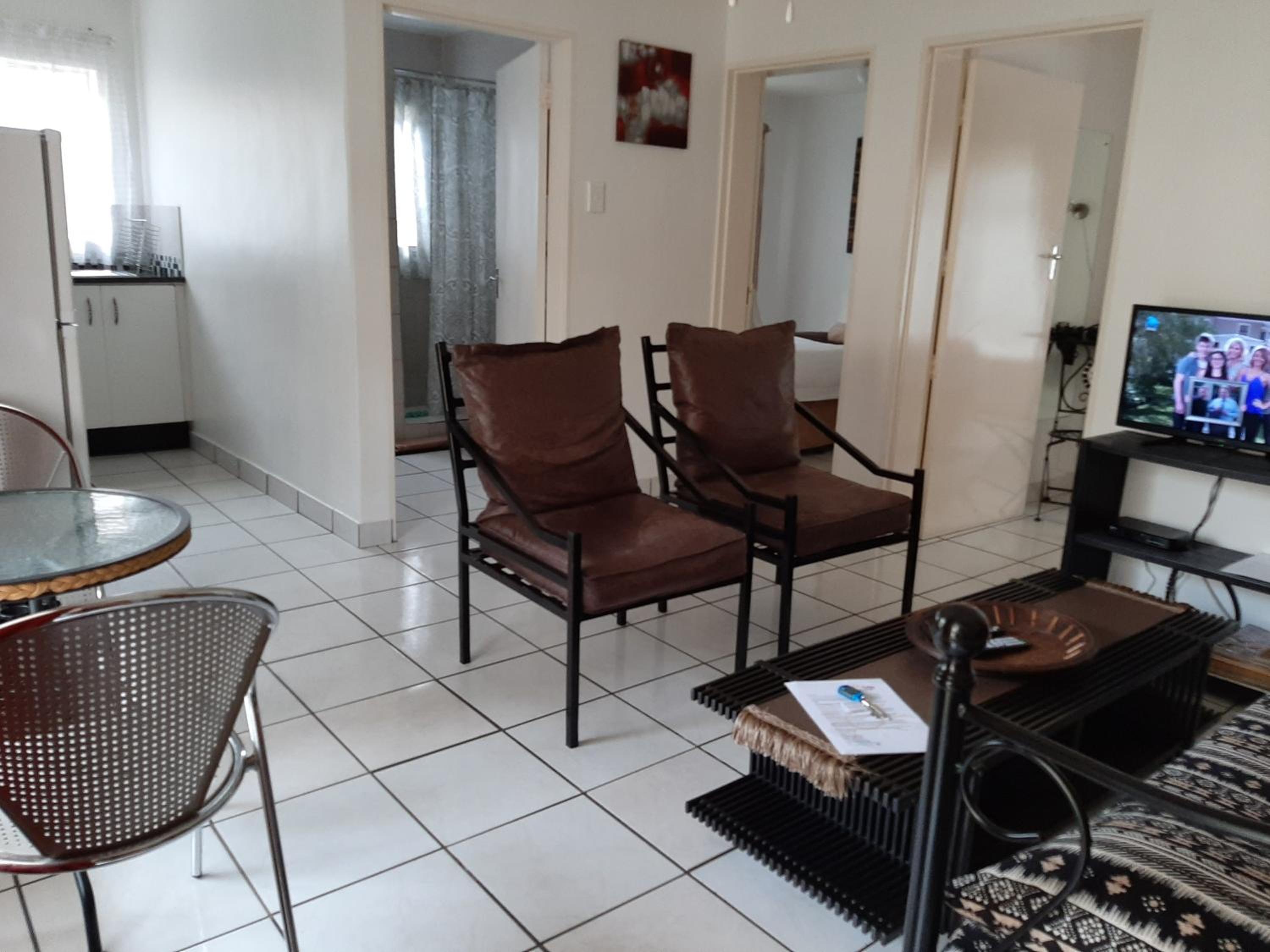 Sunshine Self Catering 58/78