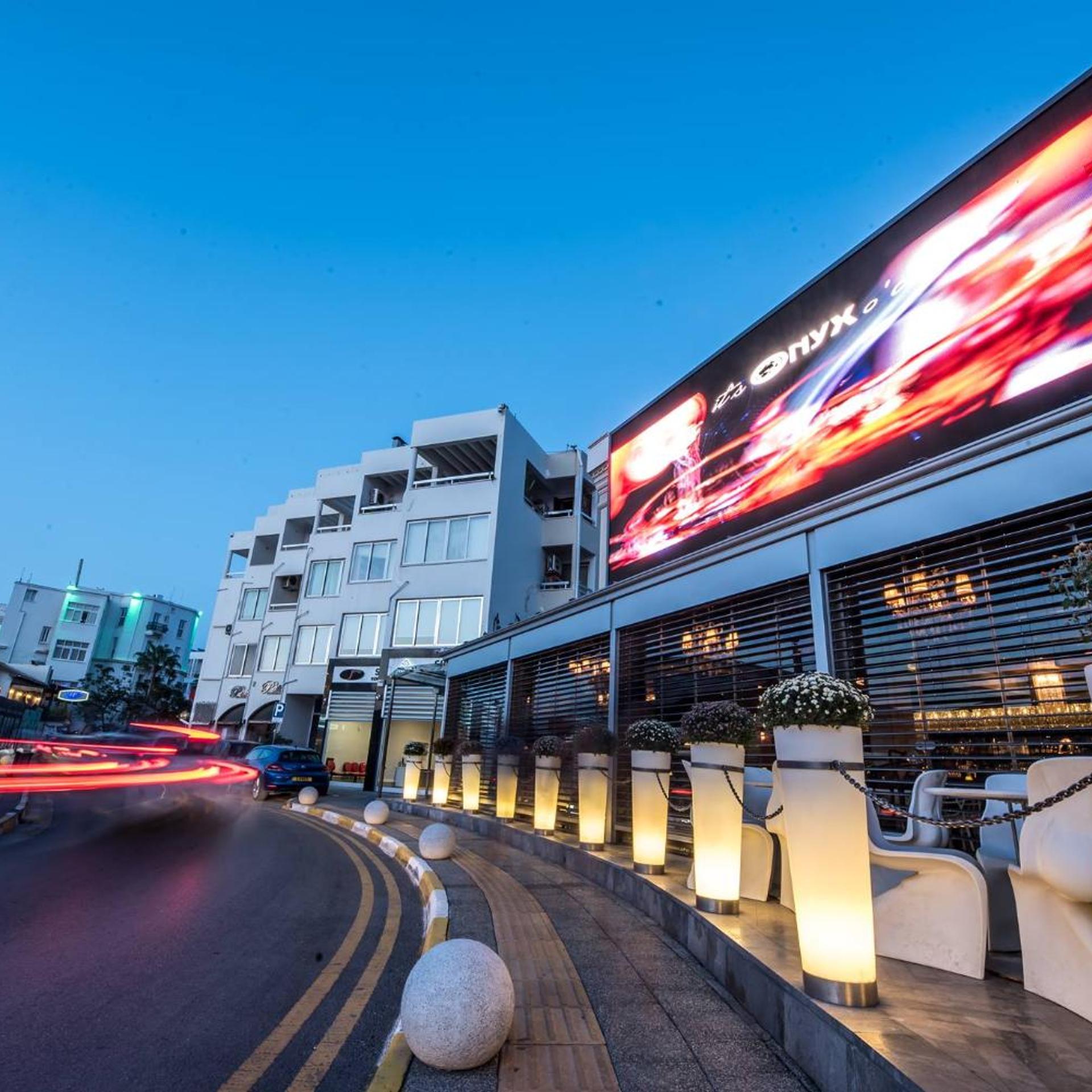 Rocks Hotel Casino 57/64