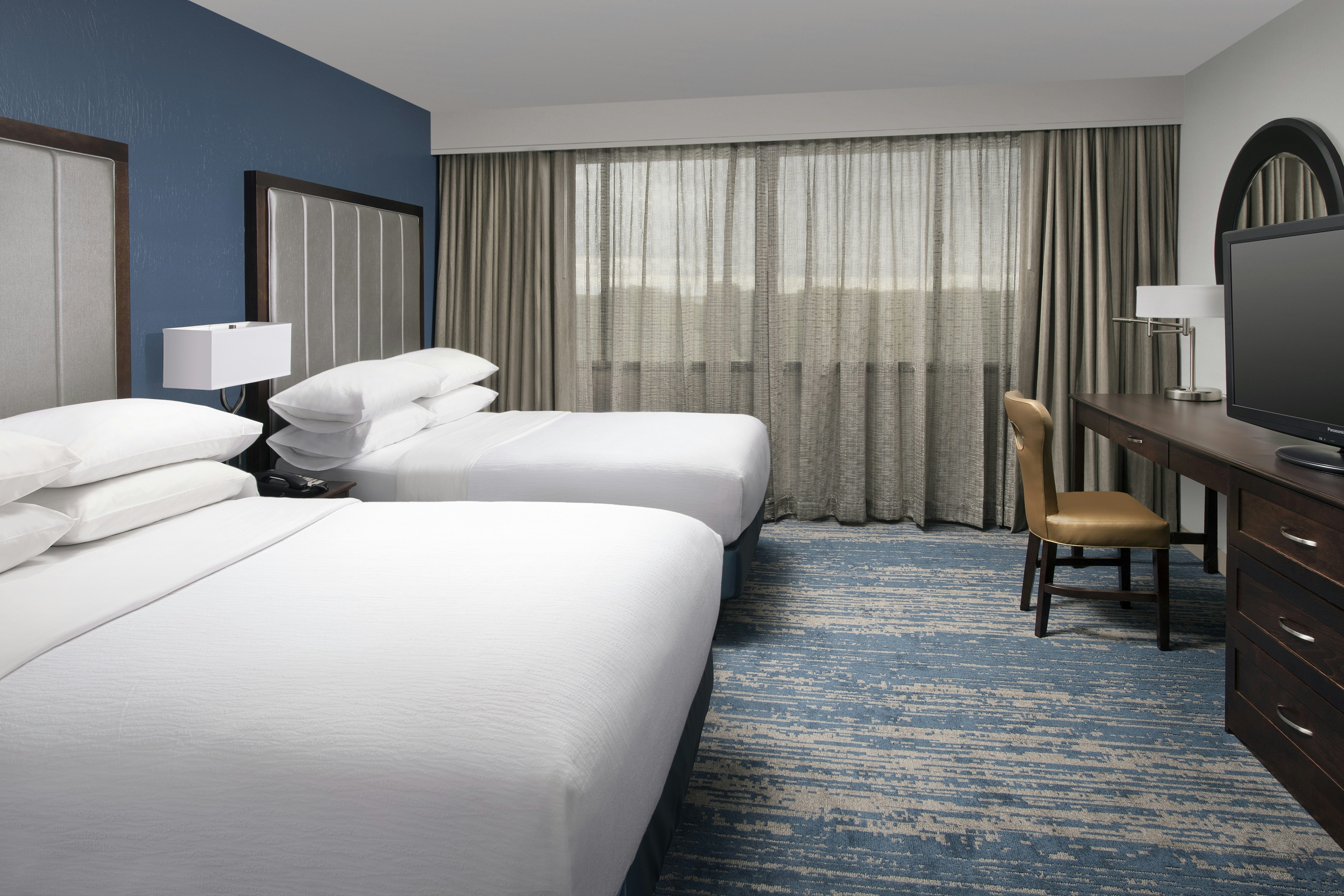 SUITE, 2 DOUBLE BEDS, ACCESSIBLE
