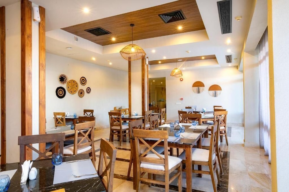 AJIRA Bay Hotel Hurghada Marina Hotel 42/63