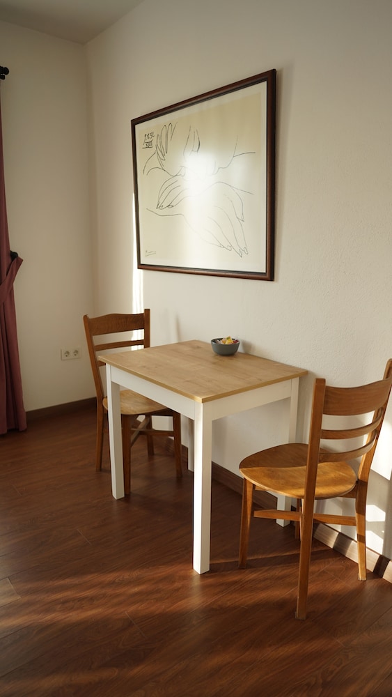 Karyada Hotel 37/50
