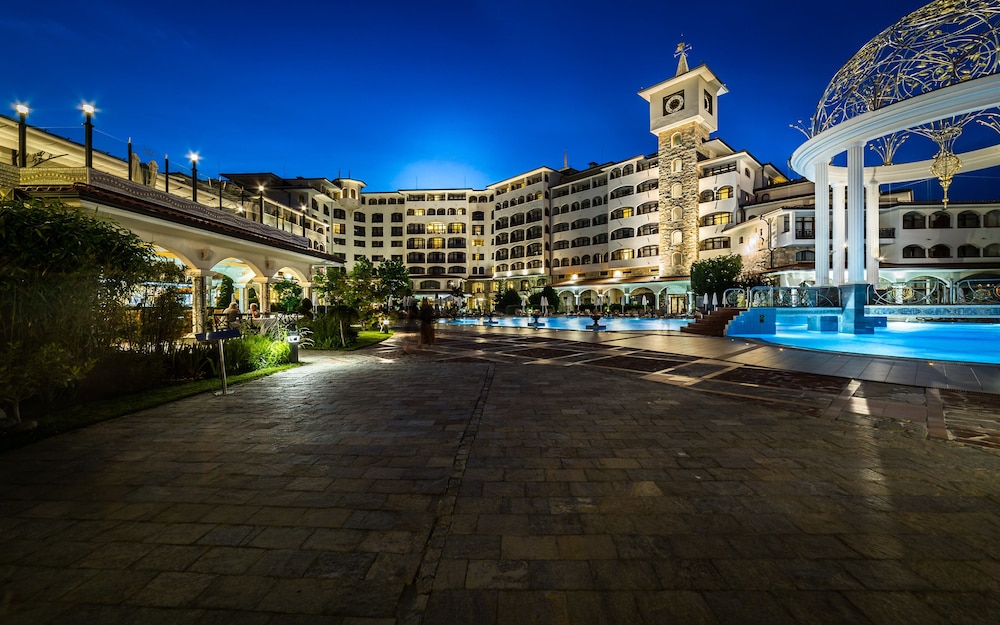Hotel Helena Sands 49/50