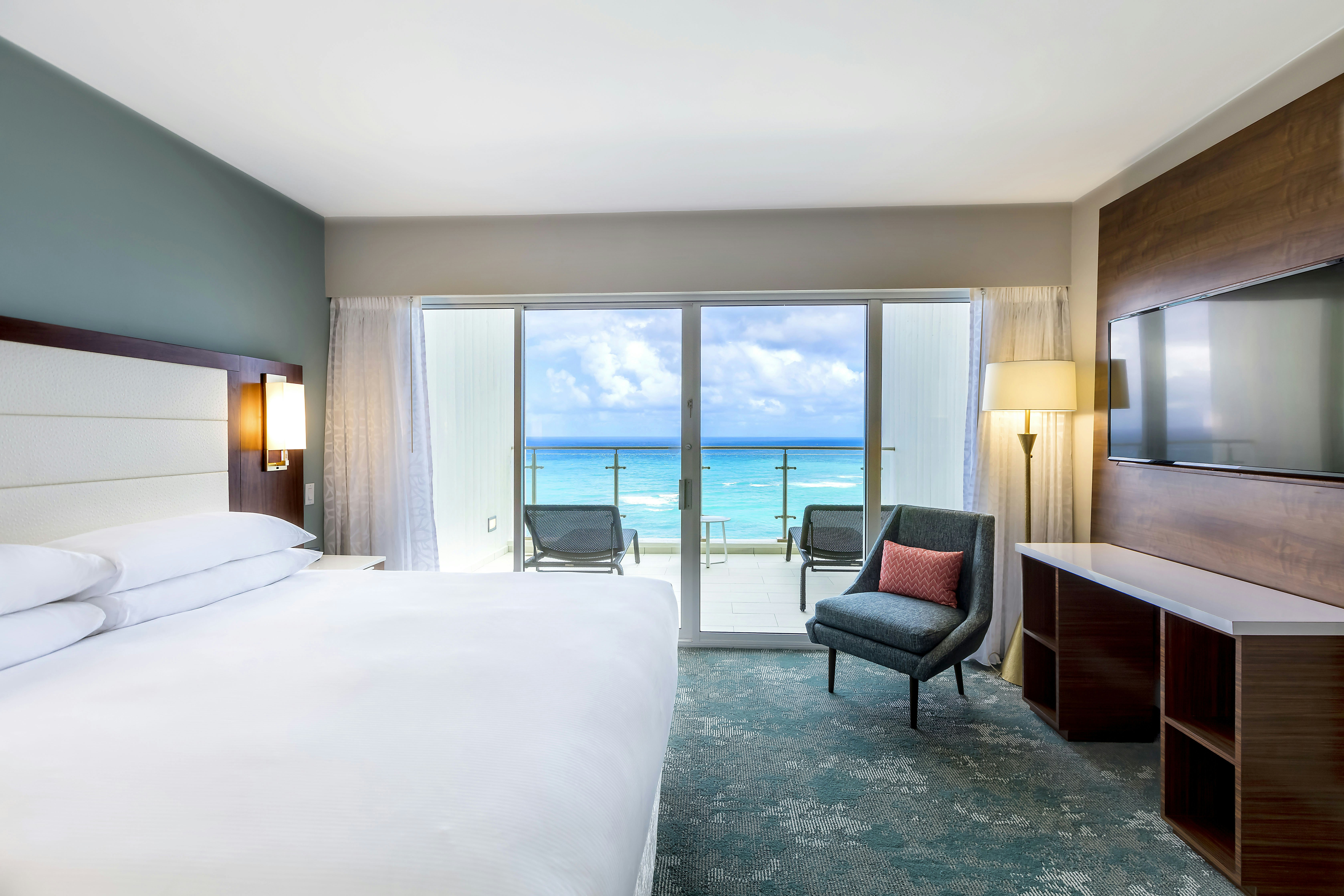 Honeymoon, Wave, Suite, King Bed