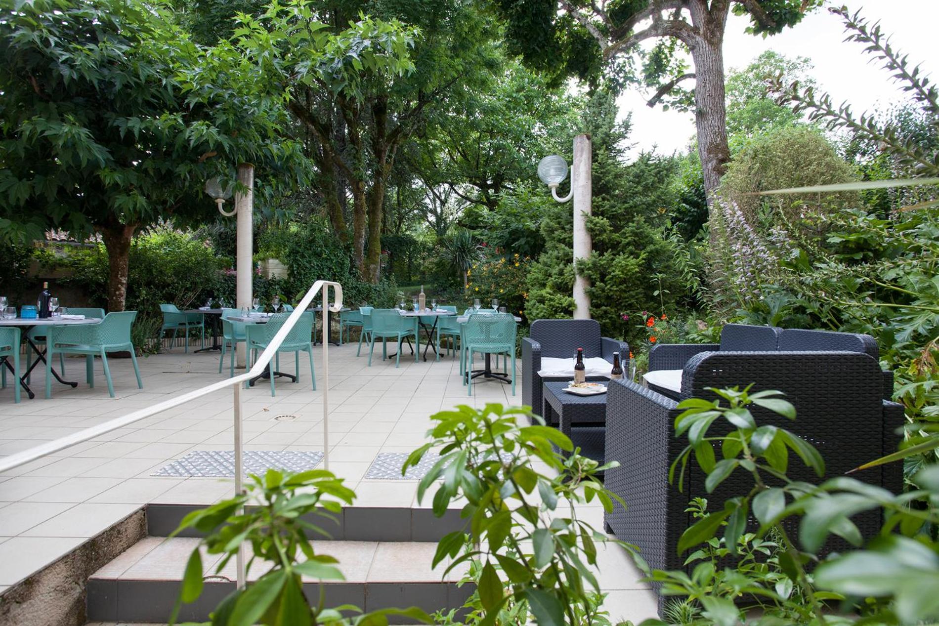 HOTEL DU LION D'OR 47/51