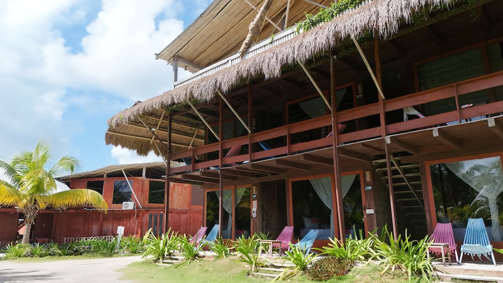 Eco Cabanas Blue Kay 6/67