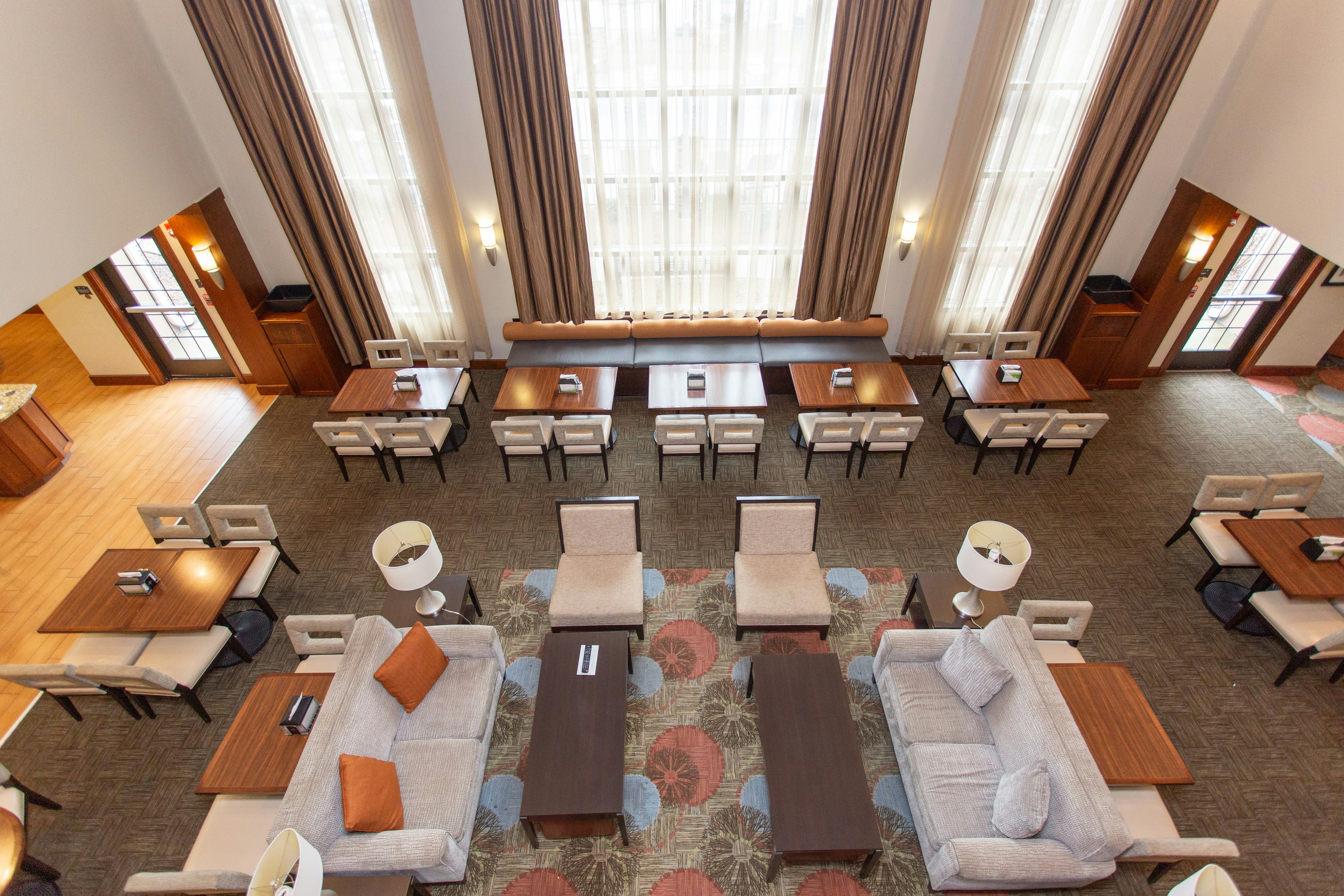 STAYBRIDGE SUITES BOWLING GREEN 59/68