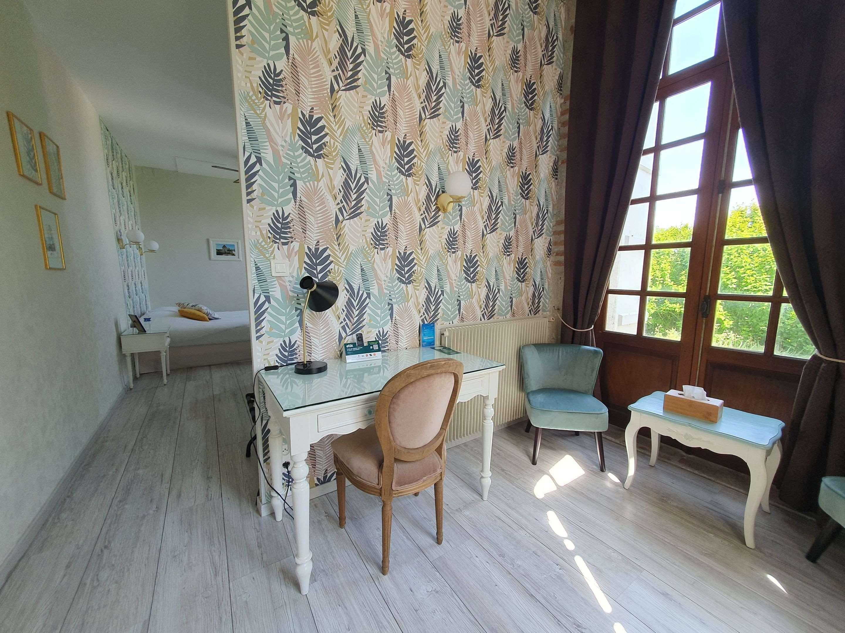 HOTEL LE PRINCE NOIR 36/57