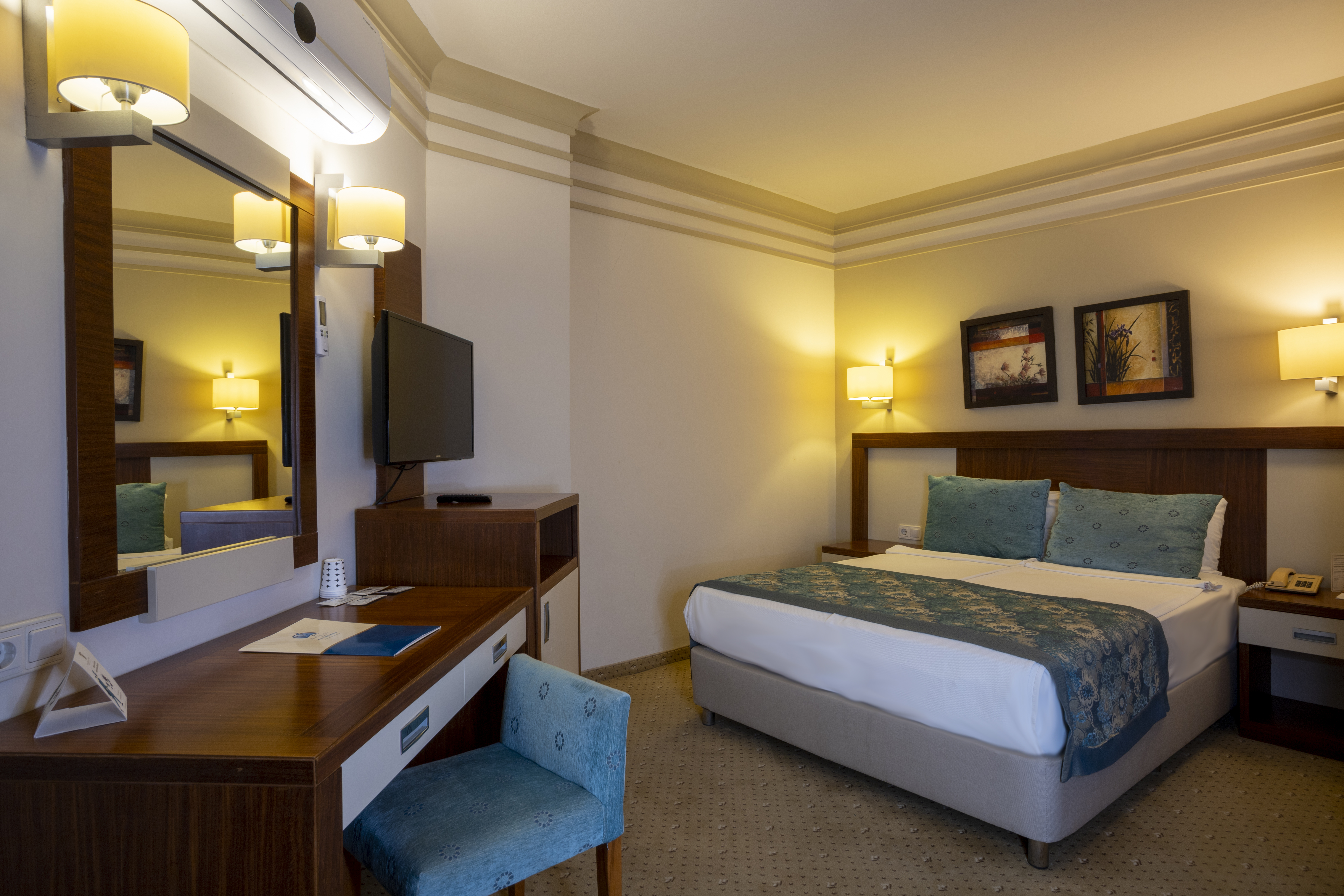 غرفة متصلة عائلية