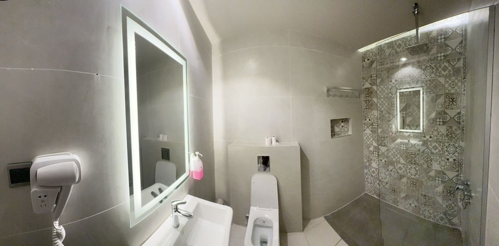 The Amman Pasha Hotel 38/40