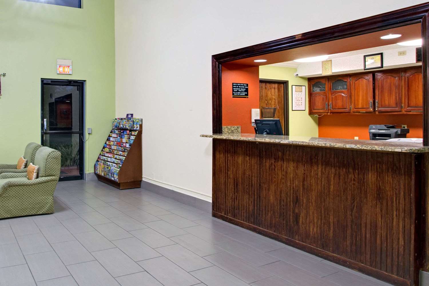 Super 8 By Wyndham Clearwater/St. Petersburg Airport 4/10
