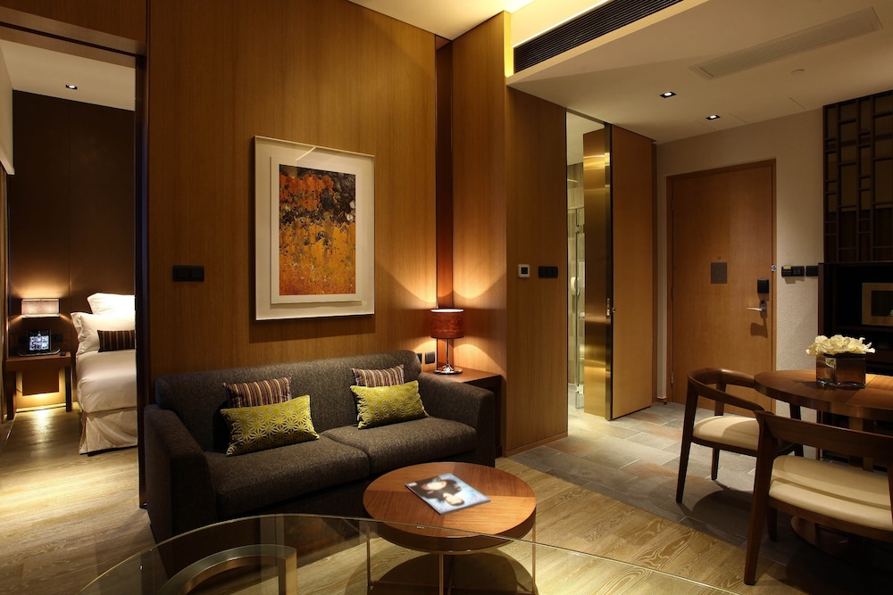 Nina Hotel Kowloon East 17/30