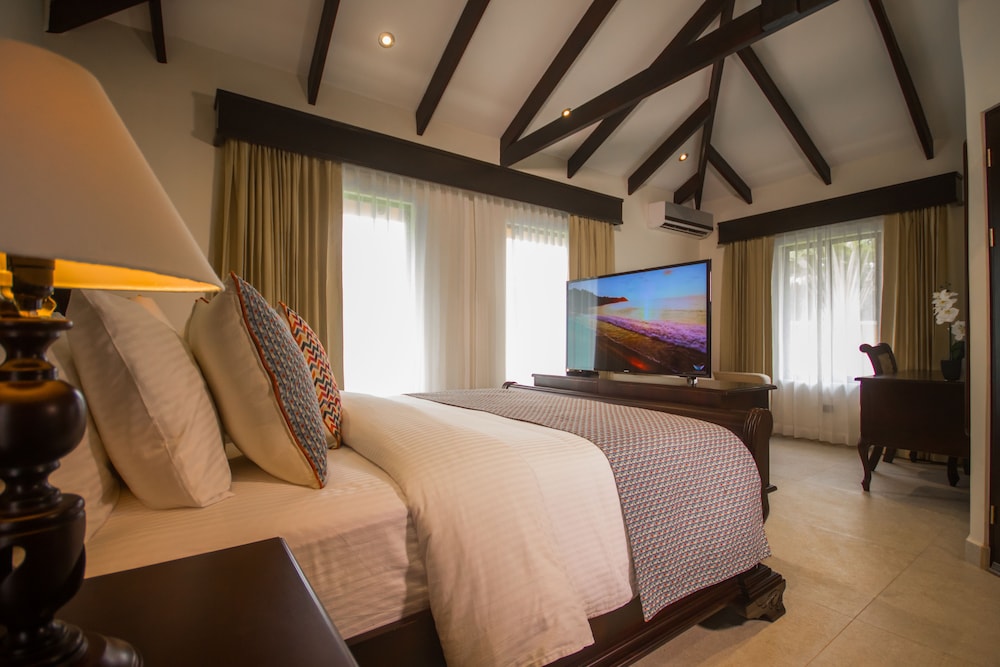 Sunset Del Mar Resort 41/64