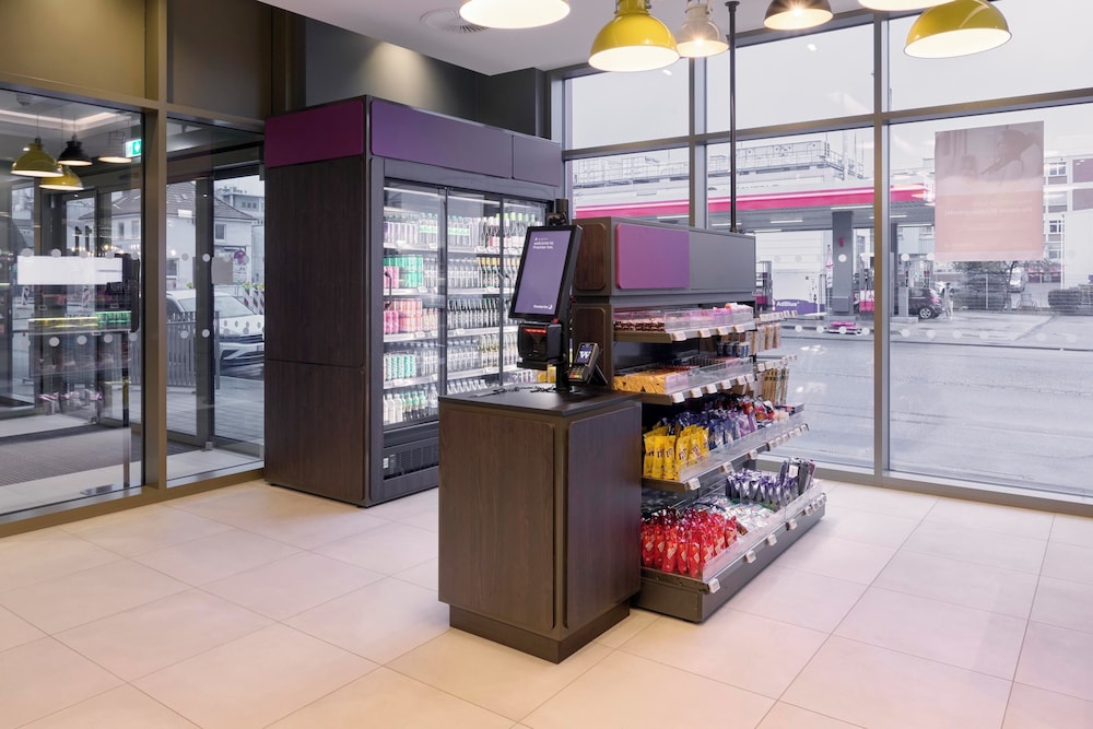 Premier Inn Stuttgart Zuffenhausen 27/44