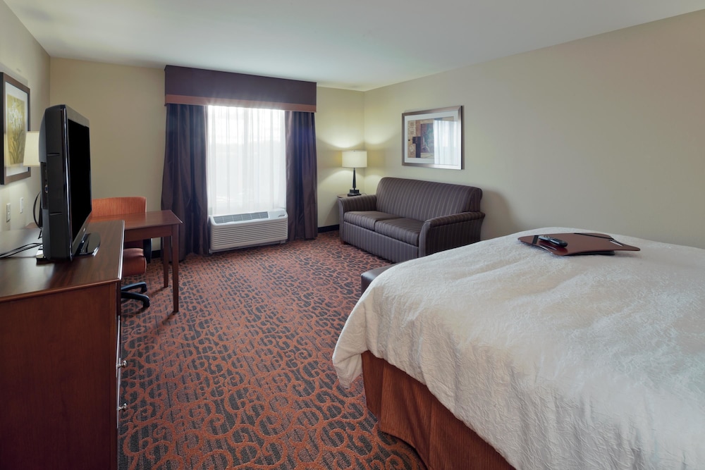 Hampton Inn Beloit 15/56