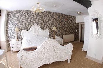 The Old Crown Coaching Inn 19/50